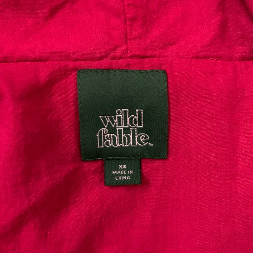 windbreaker - Picture 3 of 3